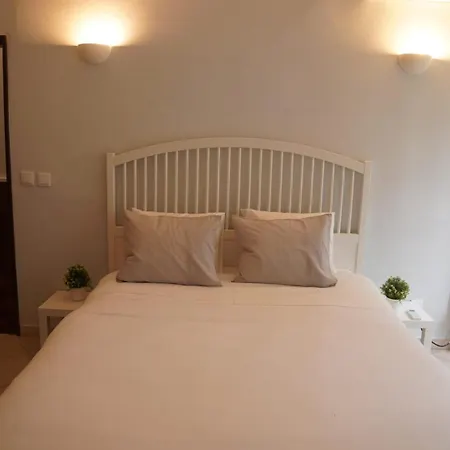 בית אירוח Bisengototo *