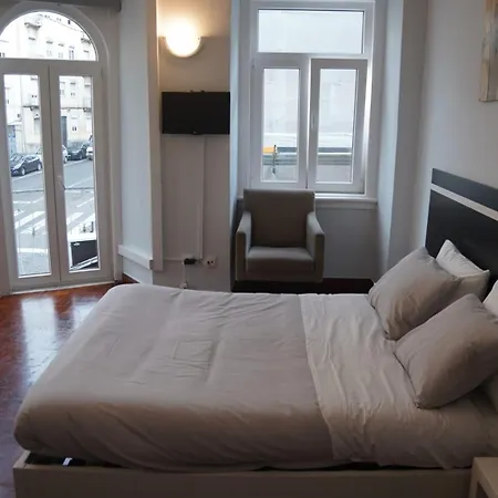 Bisengototo Homestay Lizbona