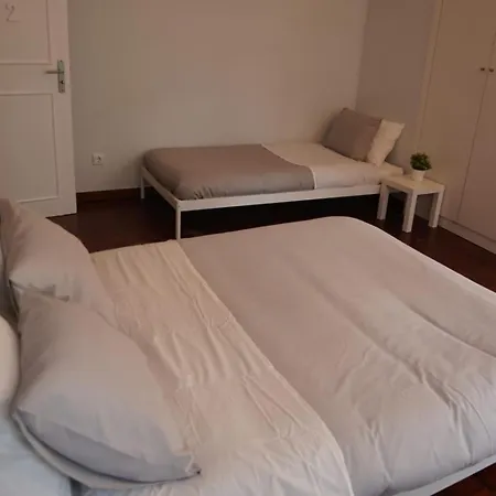 Bisengototo منزل للإقامة *