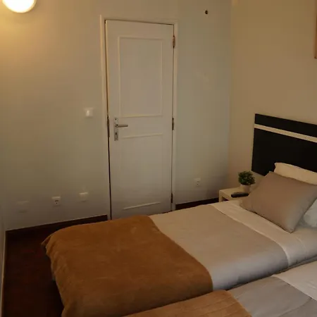 Bisengototo Homestay
