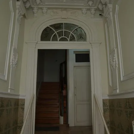 Bisengototo Homestay * Lizbona