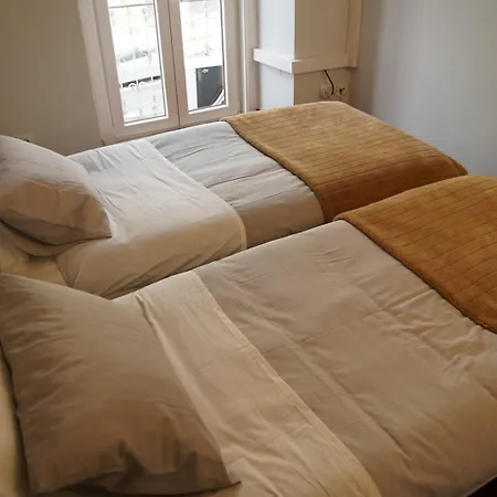 Bisengototo Homestay Lizbona