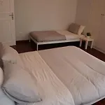 Bisengototo Δωμάτια σε οικογενειακή κατοικία *